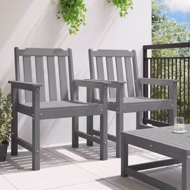 Berkfield Home Modern Garden Dining Chairs, 2 Piece Set, Light Grey HDPE and Acacia Wood – 1