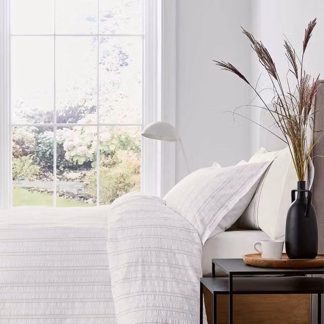 Murmur Laurel Super Kingsize Linen and Cotton Duvet Cover and Pillowcase Set, White, 200 x 200 cm
