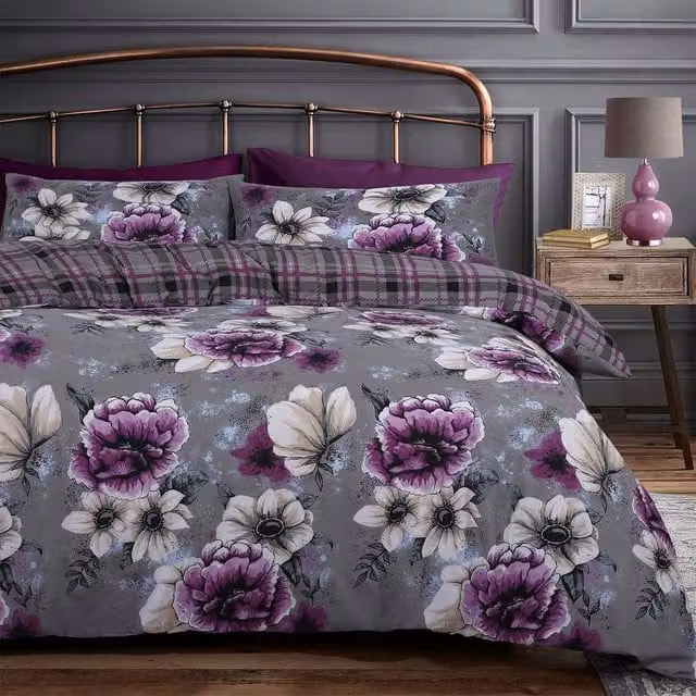Velosso Cassia Floral Duvet Cover and Pillowcase Set in Purple, W/D/H: 200 x 220 cm and 50 x 75 cm