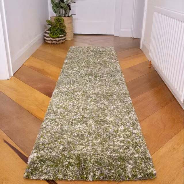 The Rug House Super Soft Mottled Shaggy Area Rug in Dark Green, W: 240 cm, D: 60 cm