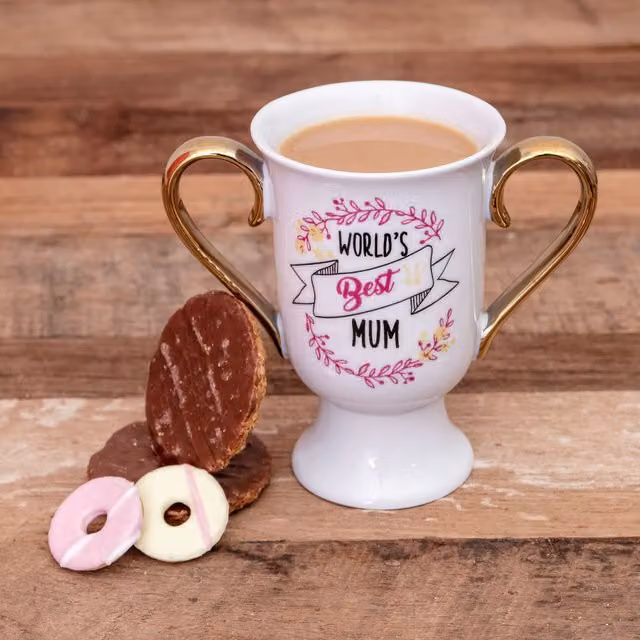 Boxer Gifts World's Best Mum Trophy Mug in White and Gold