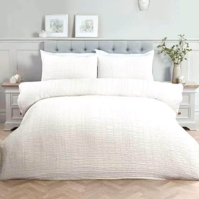 Divante Estelle Seersucker Duvet Set in Silver, 140 x 200 cm