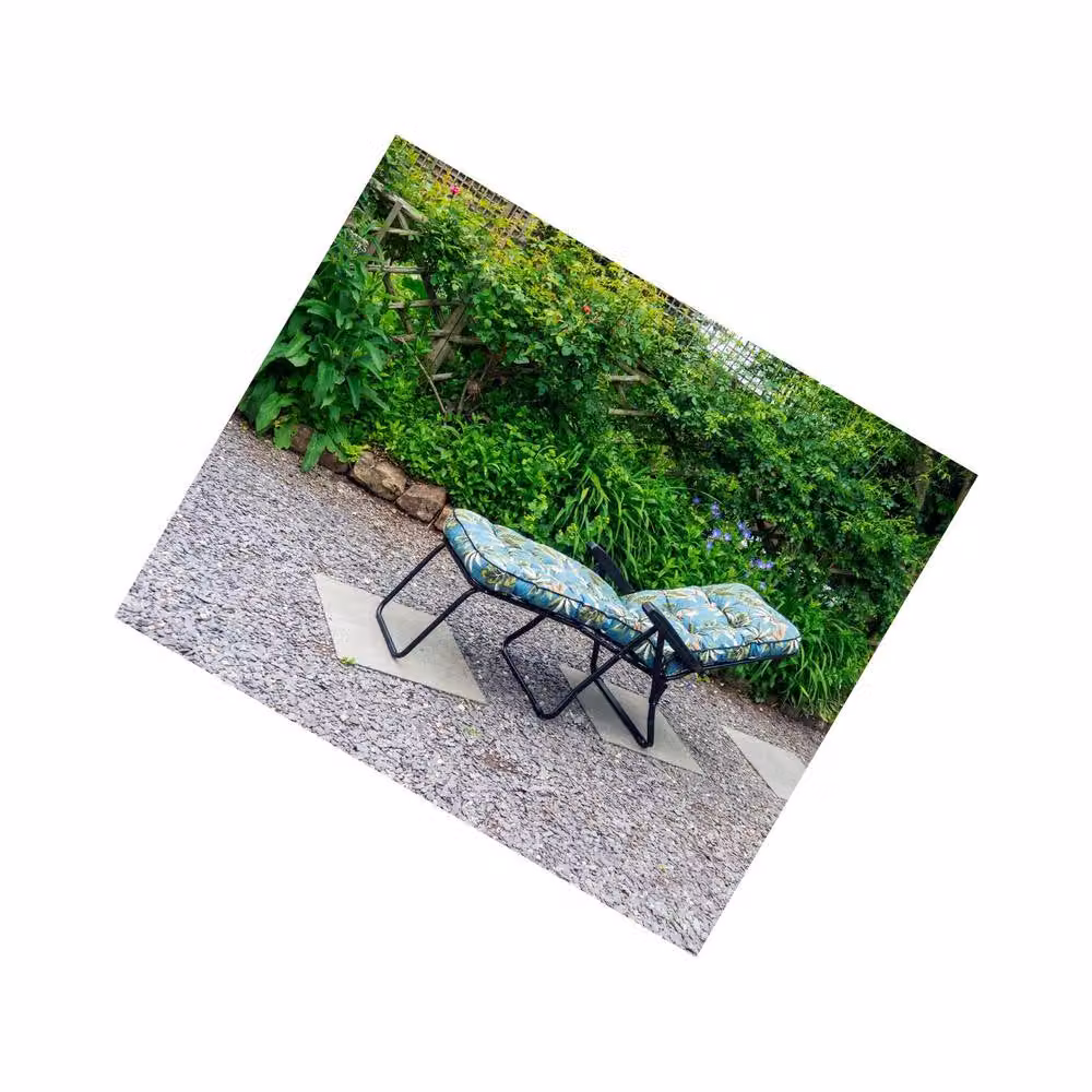 Glendale Garden & Leisure Ltd Tropical Blue Deluxe Lounger with Floral Weatherproof Cushions – 2