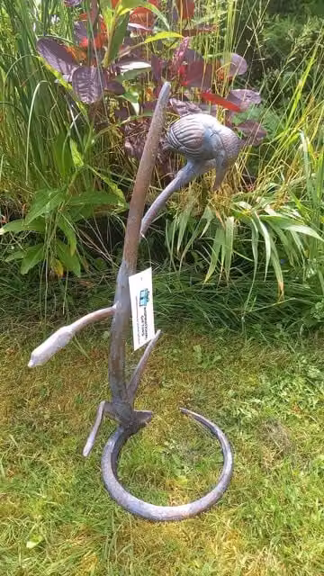 Inspirational Gifting Kingfisher on Reeds Garden Sculpture Ornament in Bronze Metal
