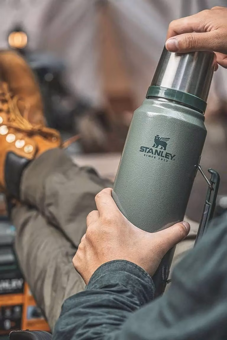Stanley Legendary Classic Insulated Thermal Bottle, 1.0 l, Grey