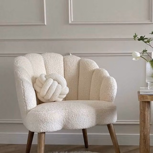 FABRICNCO Fleece Cushion in Beige, White and Multicolour