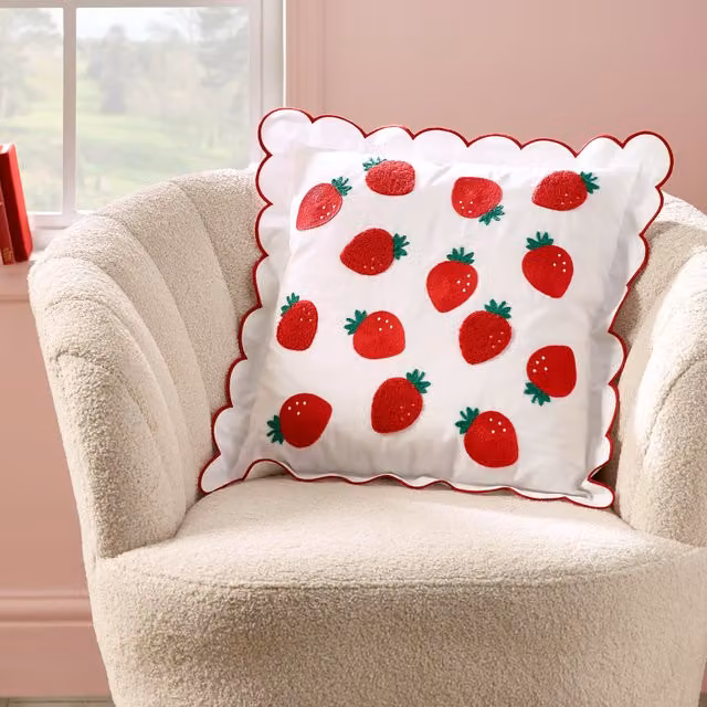 Catherine Lansfield Red and White Floral Square Cushion 45 x 45 cm – 1