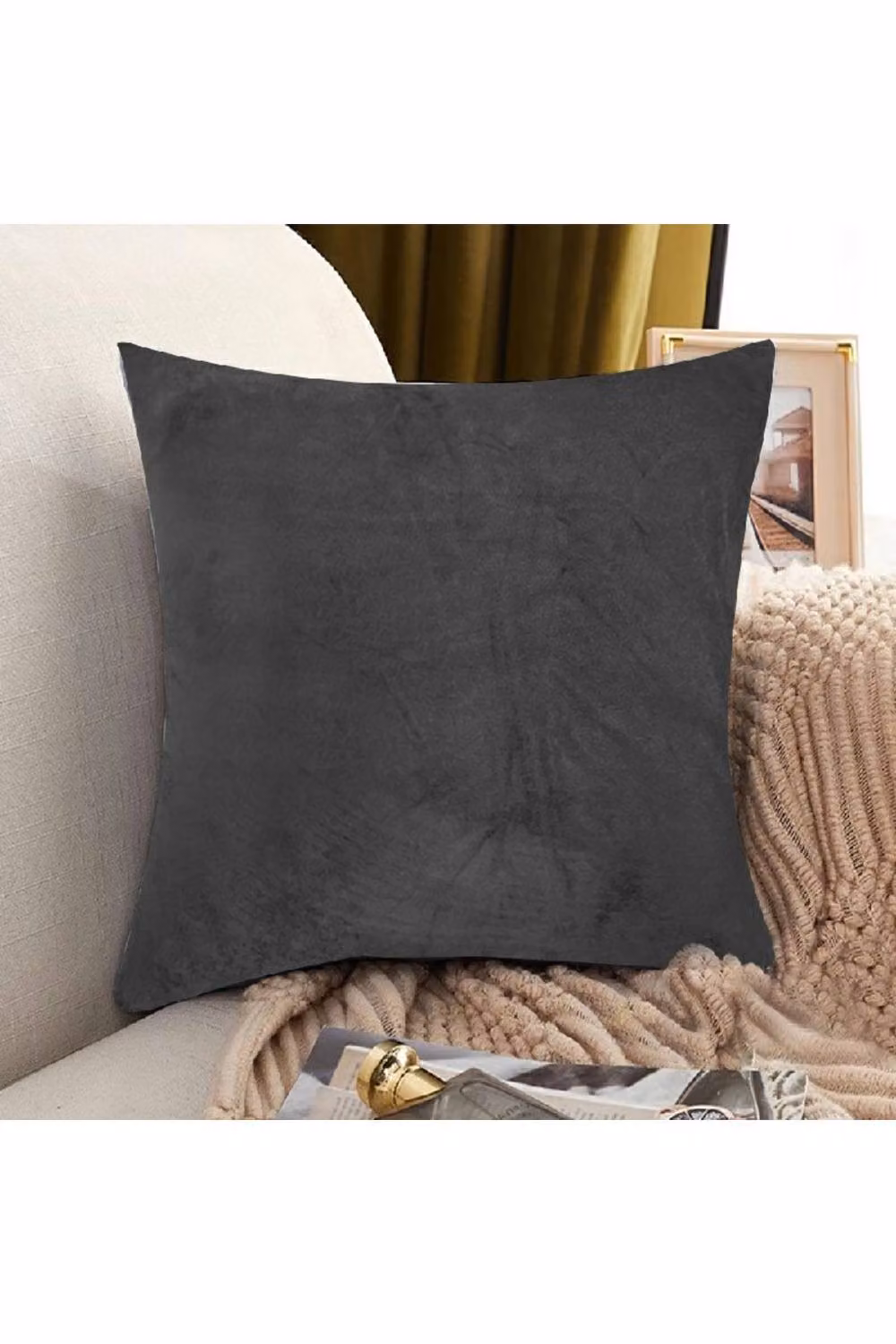 KDMD 4 Pack Grey Velvet Square Cushion Covers, W/D/H: 45 x 45 x 45 cm – 2