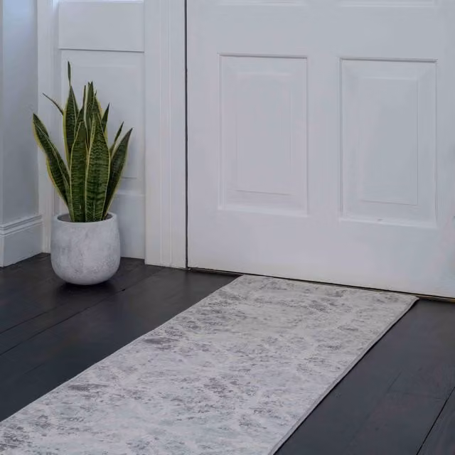 The Rug House Distressed Abstract Geometric Modern Living Area Rug in Silver Grey, W: 240 cm, D: 60 cm