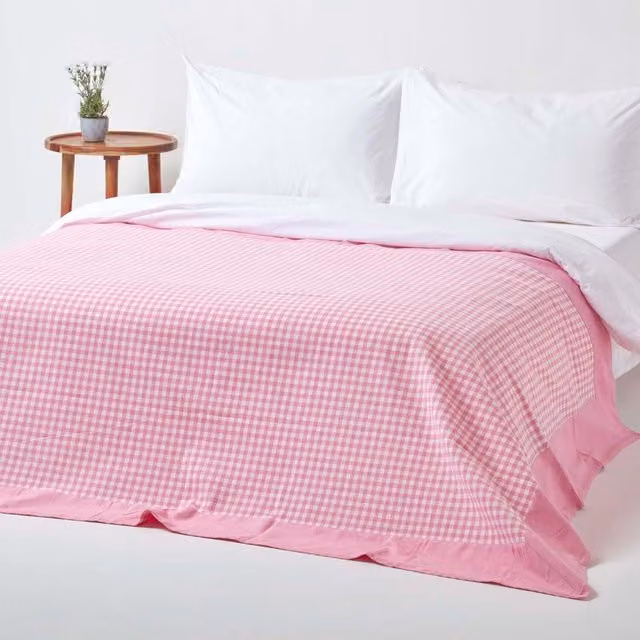 Homescapes Cotton Gingham Check Woven Throw in Beige and Pink, Width: 255 cm
