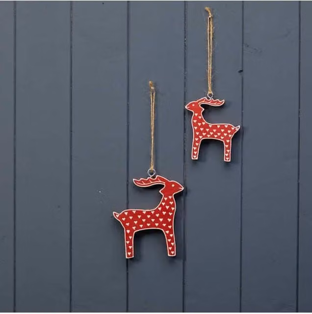 KDMD Hanging Red Reindeer Christmas Figure with White Kerry Work