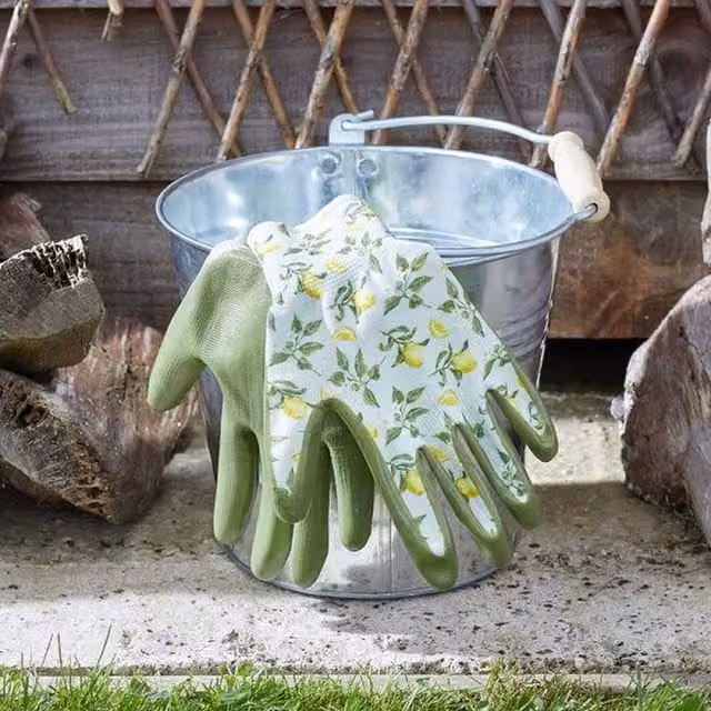 Garden Mile Heavy Duty Gardening Gloves in Green and Multicolour