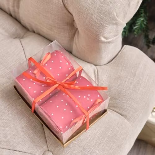 Melody Maison Red and White Polka Dot Geometric Fabric Christmas Tree Ribbon, 270 cm