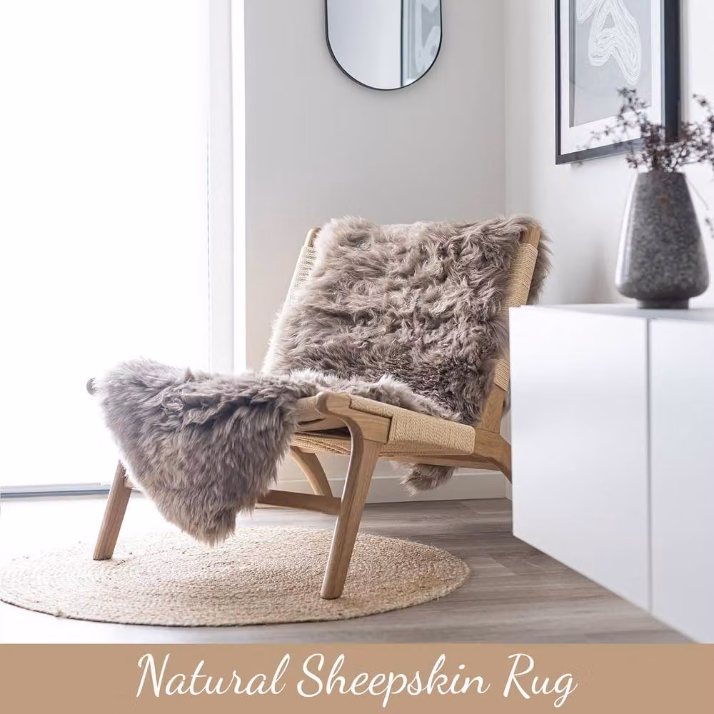 Infinity Leather Large Natural Wool and Real Sheepskin Rug in Taupe, W: 180 cm, D: 60 cm – 3