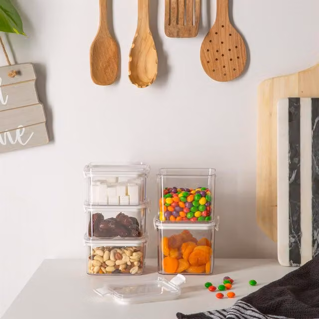 Argon Tableware 5-Piece Airtight and Leakproof Food Storage Container Set in White and Transparent Plastic