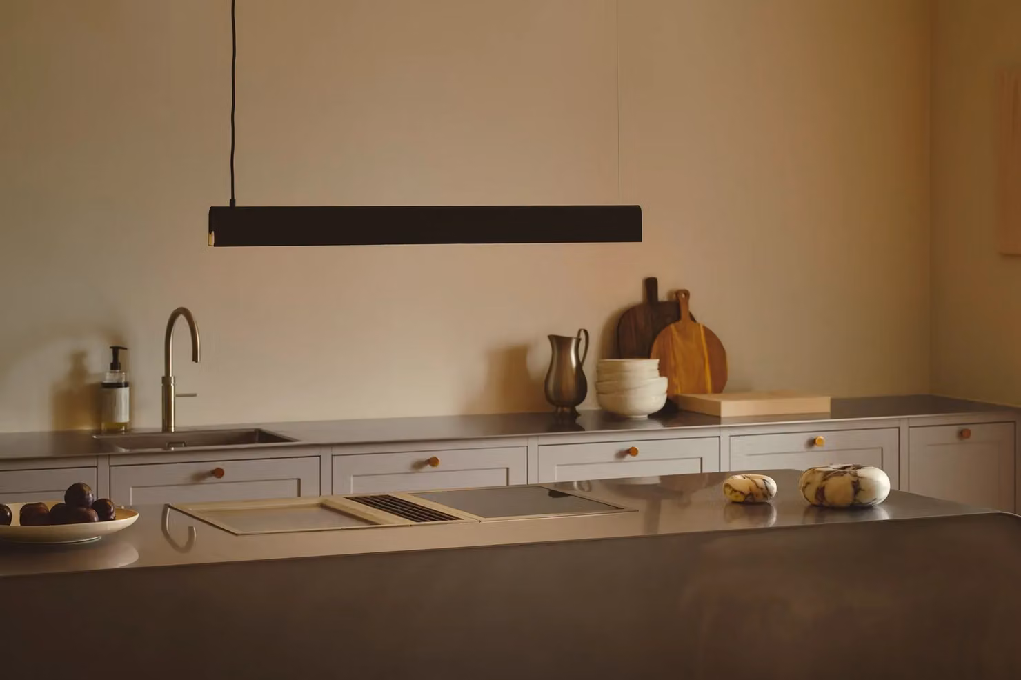 Nordlux Beau Minimalist Pendant Light in Black Metal for Dining Rooms and Kitchens – 4