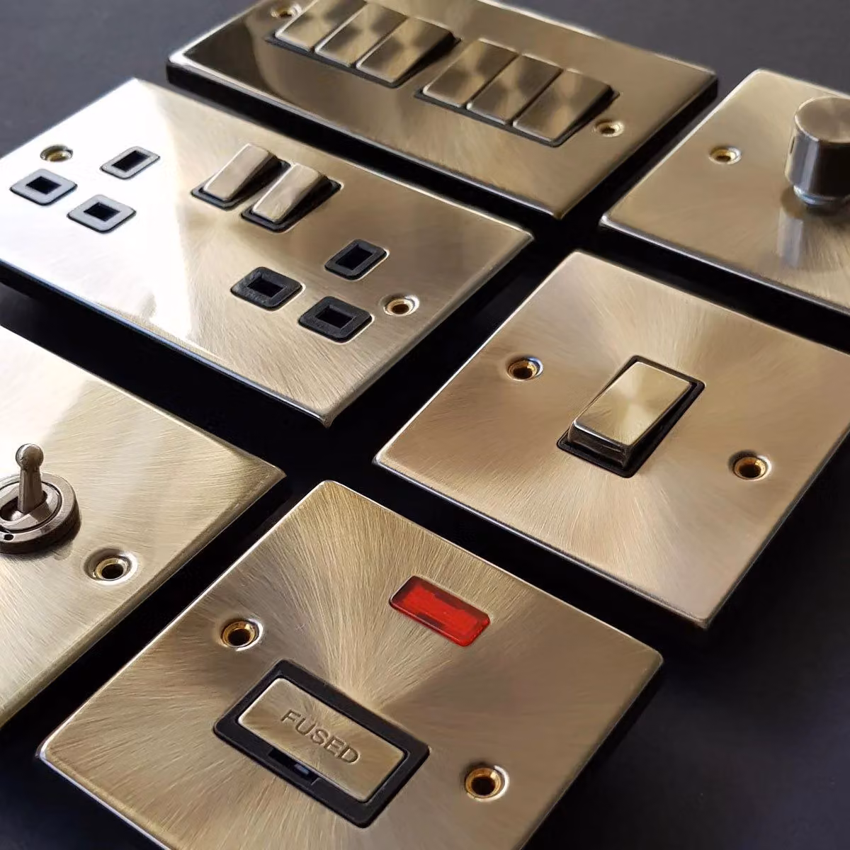 SE Home Antique Brass 2 Gang 45A Flush Switch with Neon in Gold – 1