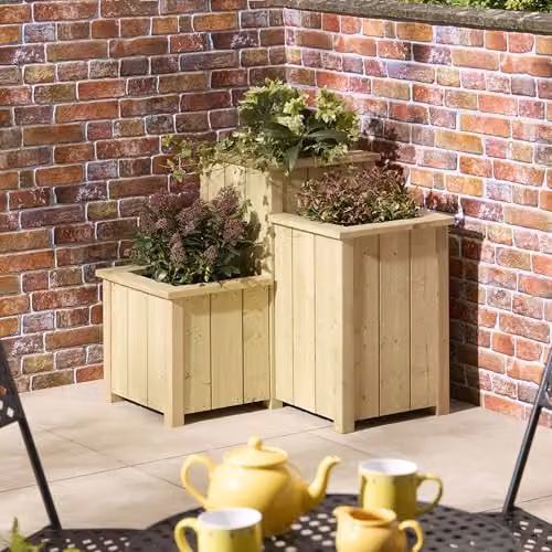 Rowlinson Signature Heritage Three Tier Corner Planter in Light Brown, W/D/H: 79 x 79 x 78 cm – 1