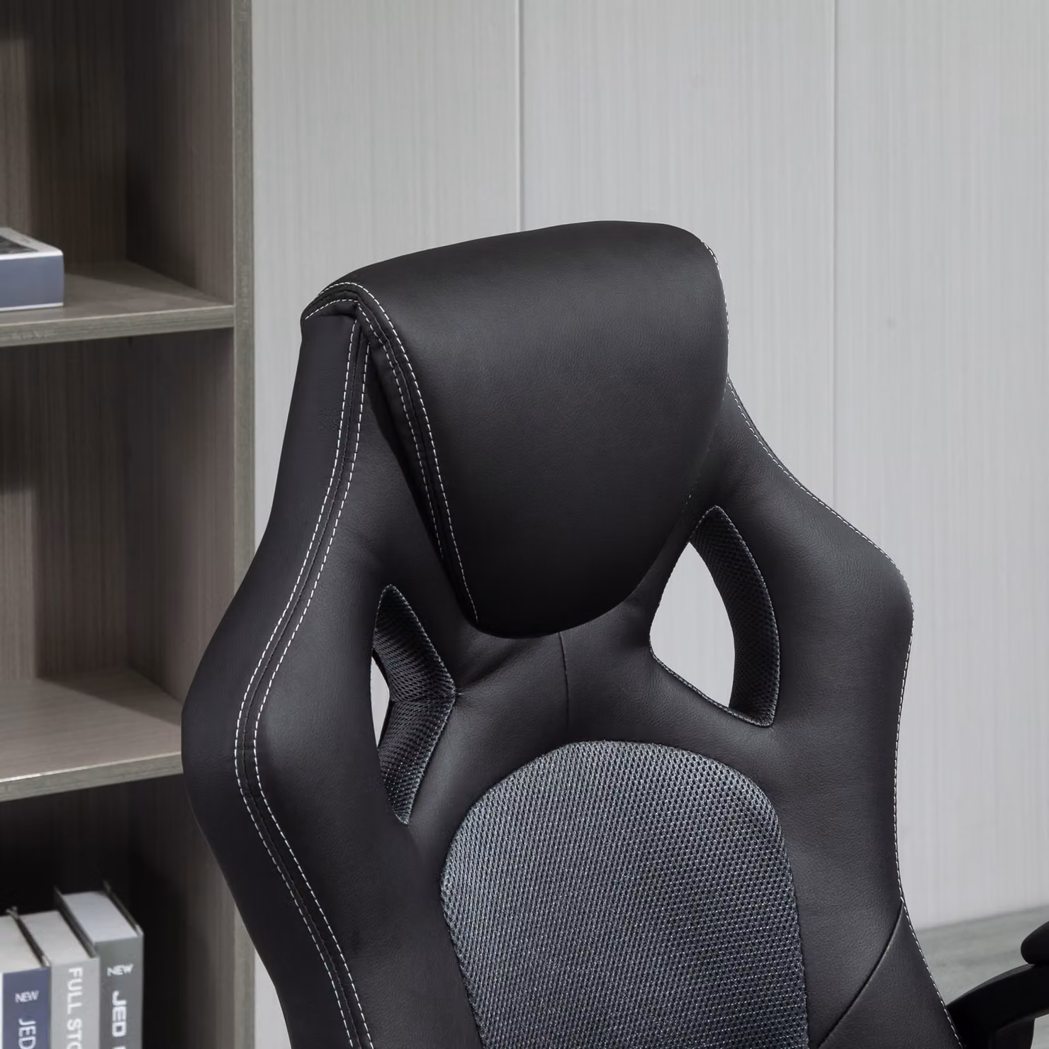Vinsetto Ergonomic Gaming Recliner Chair in Black Faux Leather with Armrests and Silent Wheels – 7
