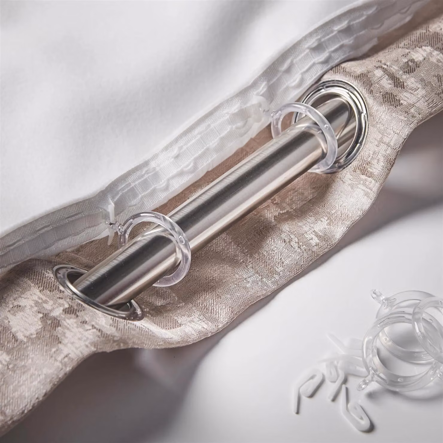 Luxury Living Thermal Fleece Curtain Linings in White, Width: 163 cm, Drop: 178 cm – 3