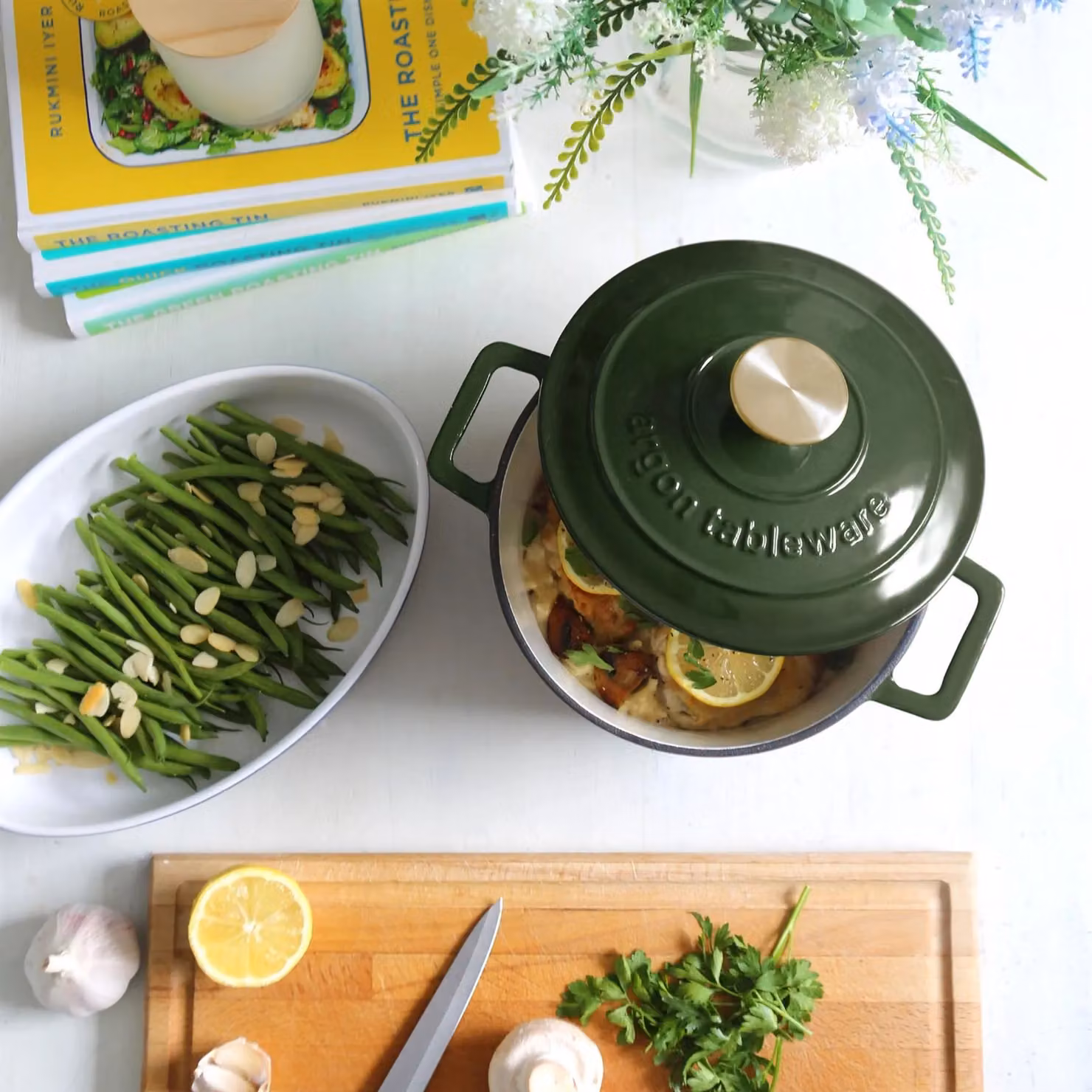 Argon Tableware 2pc Round Enamelled Cast Iron Casserole Dish Set with Lids, Green, 2.8 l and 4.5 l – 8