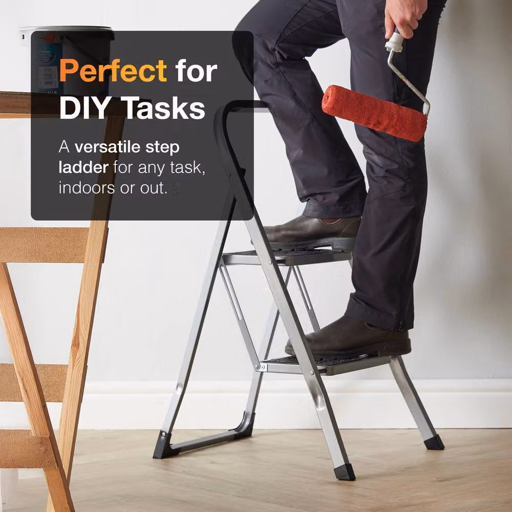 MasterWorx 2 Step Foldable Step Ladder in Grey with Anti-slip Rubber Feet – 2