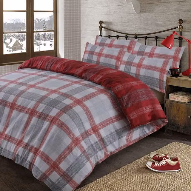Dreamscene Red Graphic Reversible Duvet Cover and Pillowcase Set, W: 140 cm x H: 200 cm