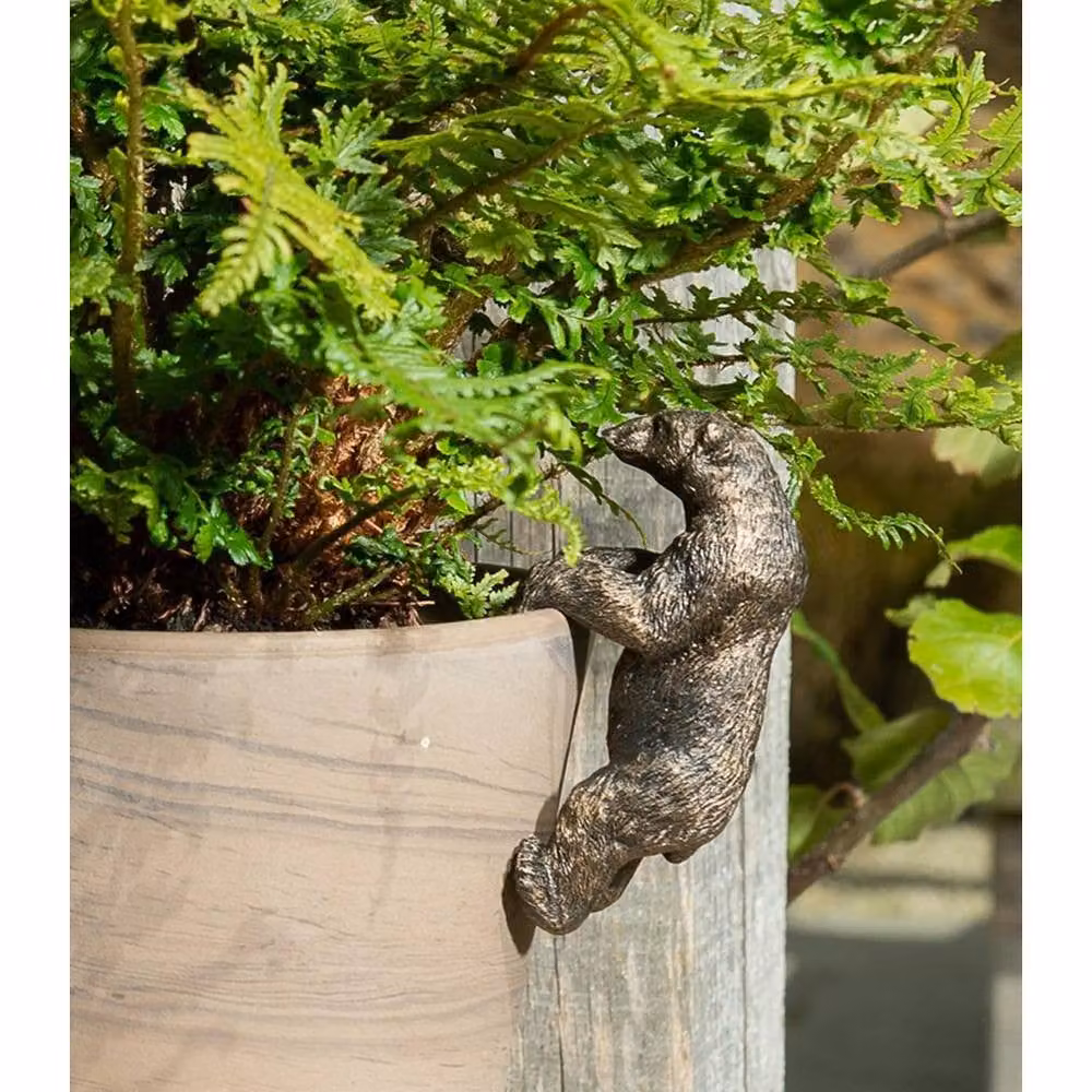Jardinopia Polar Bear Hanging Plant Pot Hanger, Bronze, W: 5 cm, D: 10.5 cm, H: 6 cm – 3