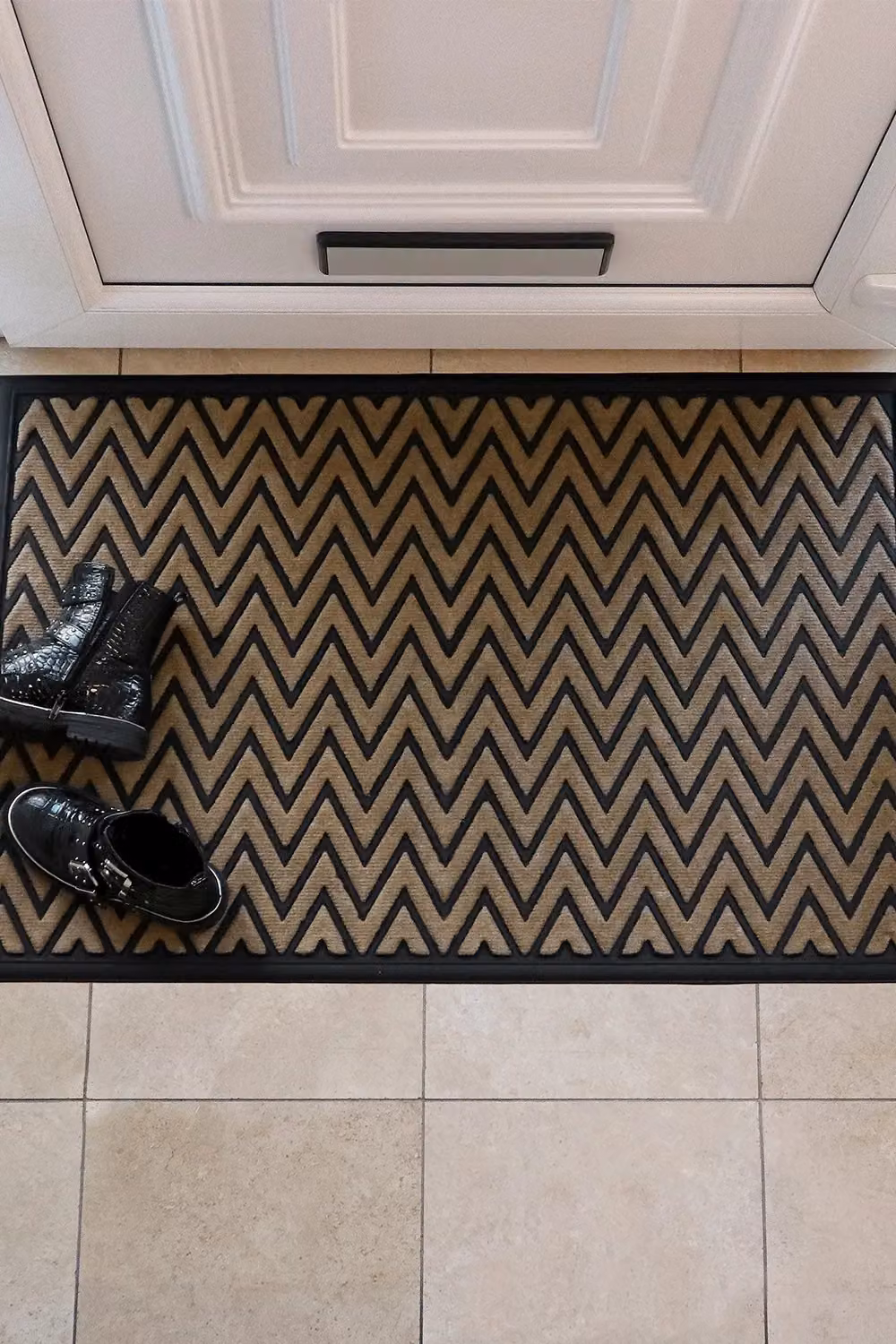 JVL Vienna Rubber Backed Scraper Doormat in Beige and Sand, W/D/H: 90 x 60 x 0.3 cm – 2