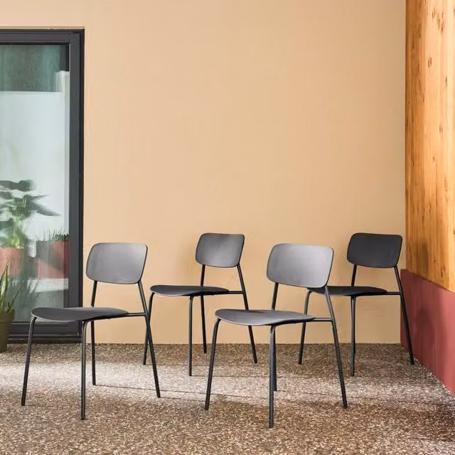 sweeek Set of 4 Stackable Modern Garden Chairs in Anthracite Grey with Powder Coated Steel and Plastic Construction