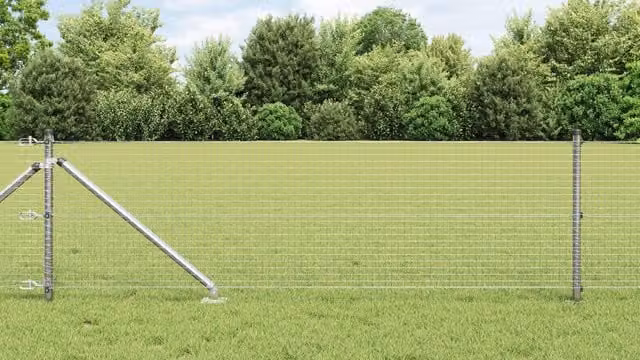 Berkfield Home Welded Wire Fence with 13 Spike Posts, Galvanised Steel, Silver, 0.6 x 100 m