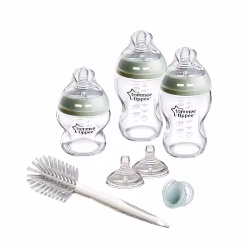 Tommee Tippee Natural Start Glass Newborn Starter Set with 150ml and 250ml Anti-Colic Wide Neck Baby Bottles and Slow and Medium Flow Teats