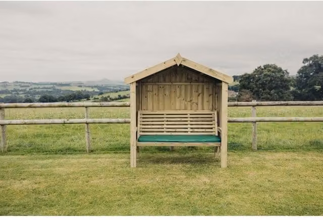 Churnet Valley Garden Furniture Ltd Cottage 3 Seat Arbour in Brown with Cushions