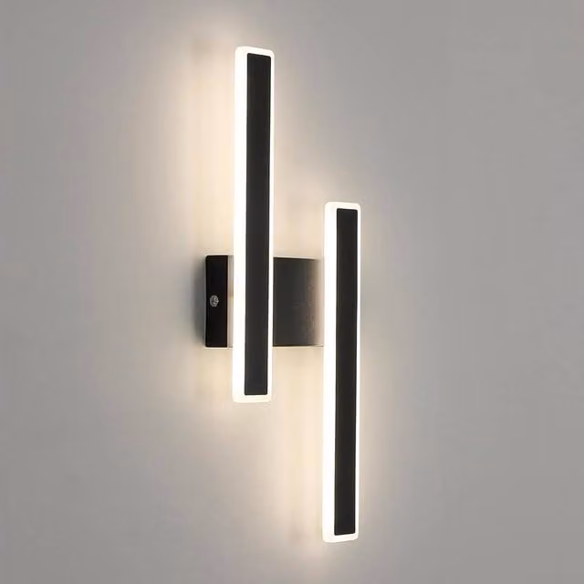 Goeco Modern LED Indoor Wall Light, 32W, Black Acrylic and Metal Up and Down Bar Lamp, 4500K