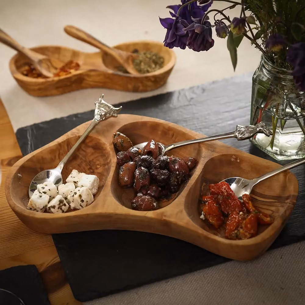 Selbrae House Olive Wood Antipasti Serving Bowl in Brown – 1