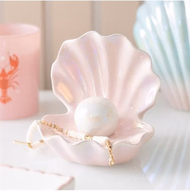 KDMD Mermaid Inspired Clam Shell Ceramic Trinket Dish with Pearl Accent in Pink