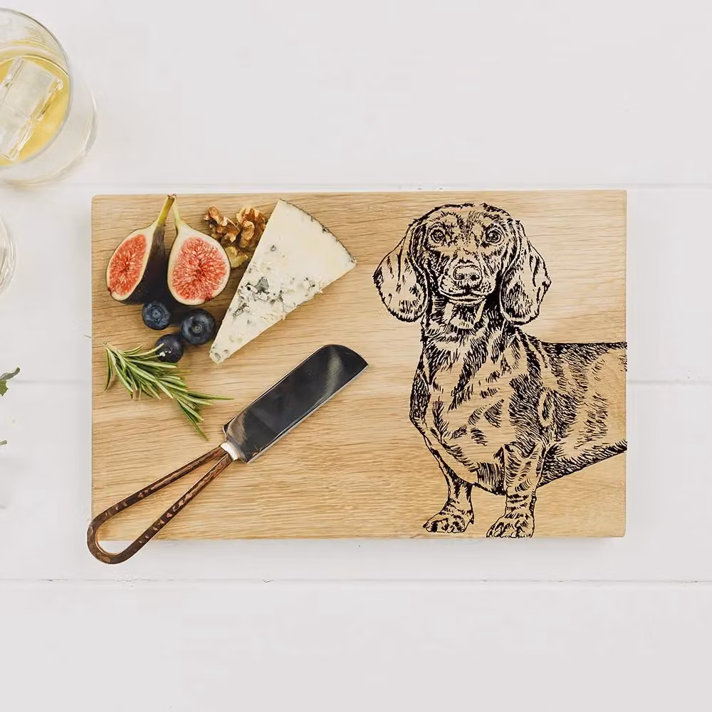 Selbrae House Dachshund Oak Serving Board in Brown – 2