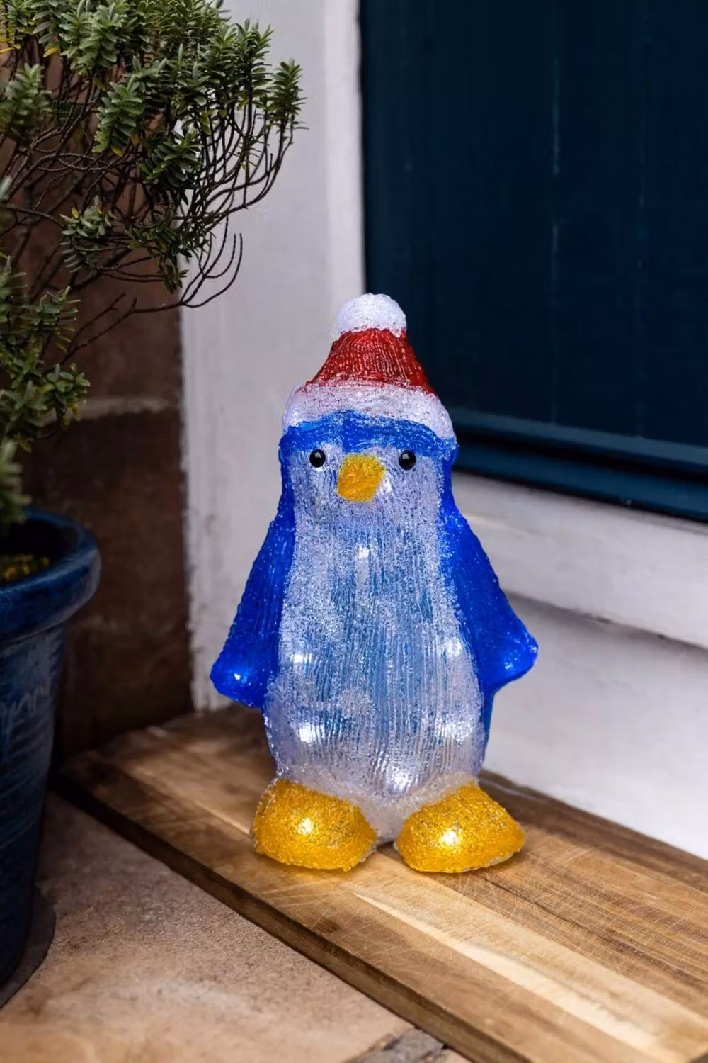 Marco Paul Pre-Lit Blue Penguin Christmas Tabletop Decoration – 3