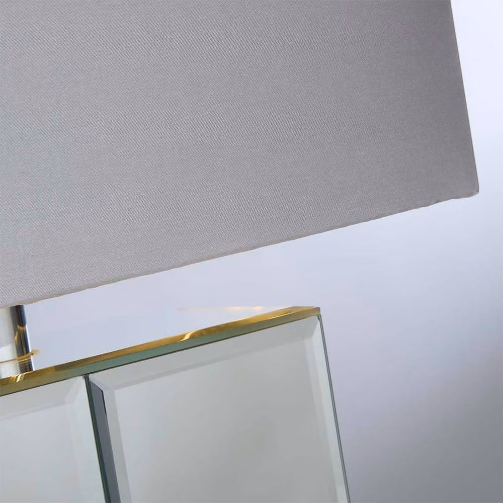 Lighting Collection Mirror Cube Table Lamp in Silver and Chrome – 3