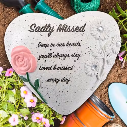 VFM e-Store Memorial Floral Heart Ornament in Grey and White, W/D/H: 16 x 14 x 7 cm – 5