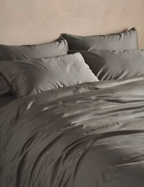 Bedfolk Pure Cotton Mako Sateen Fitted Sheet in Khaki, 90 x 190 cm