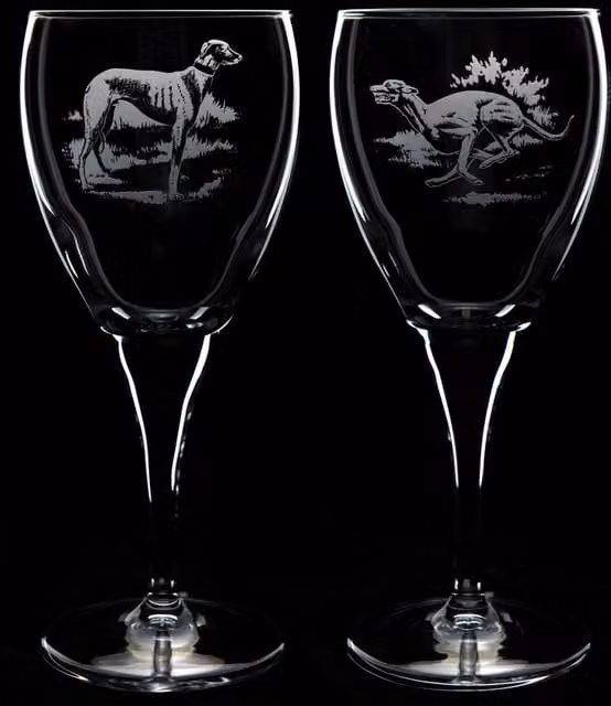 Glyptic Glass Art Greyhound Wine Glass in Transparent Glass