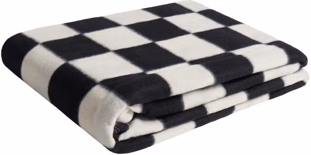 OHS Monochrome Checkerboard Fluffy Fleece Throw in Black and White
