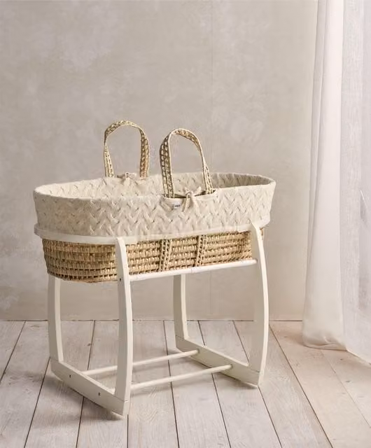 Mamas & Papas Welcome to the World Duckling Moses Basket in Beige Knit Rattan
