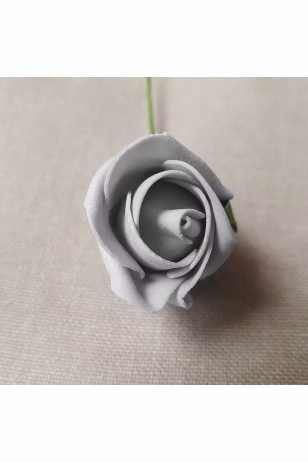KDMD 4 Pack of Grey Foam Tea Rose Buds for Weddings – 2