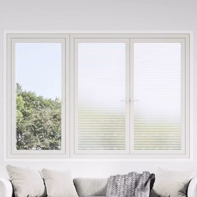 Berkfield Home Frosted Privacy Window Film with Adhesive Stripes in White, W: 90 cm, L: 50 m