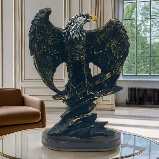 Smartbies Eagle Statue Resin Ornament in Brown