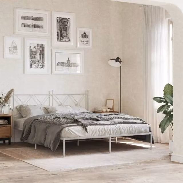 Berkfield Home Metal Bed Frame with Headboard in White, W/D/H: 150 x 200 cm