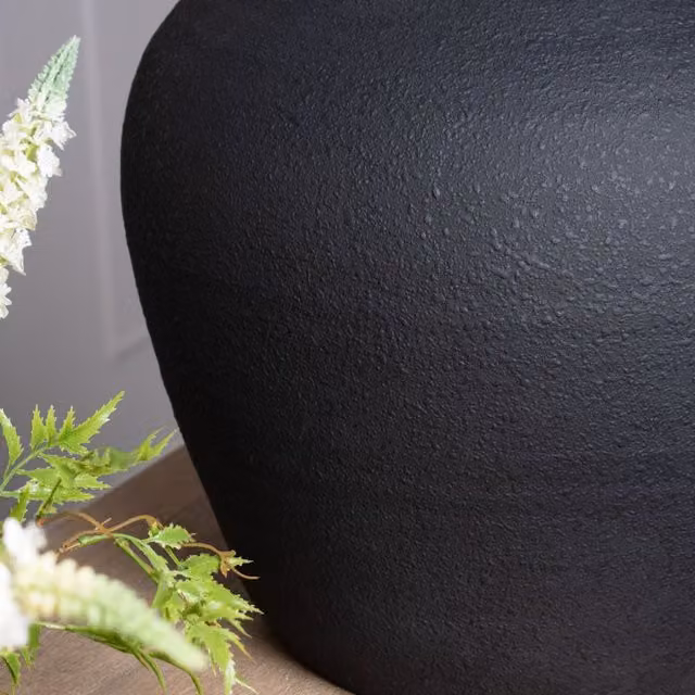KDMK Modern Black Astral Freestanding Staggered Floor Standing Vase