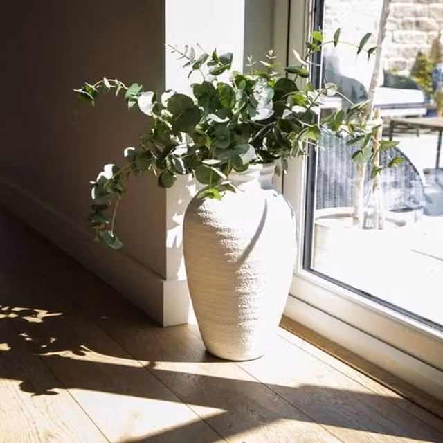 Madison & Mayfair Classic White Ceramic Tabletop Vase, H 57.0 cm x W 31.0 cm x D 31.0 cm – 1